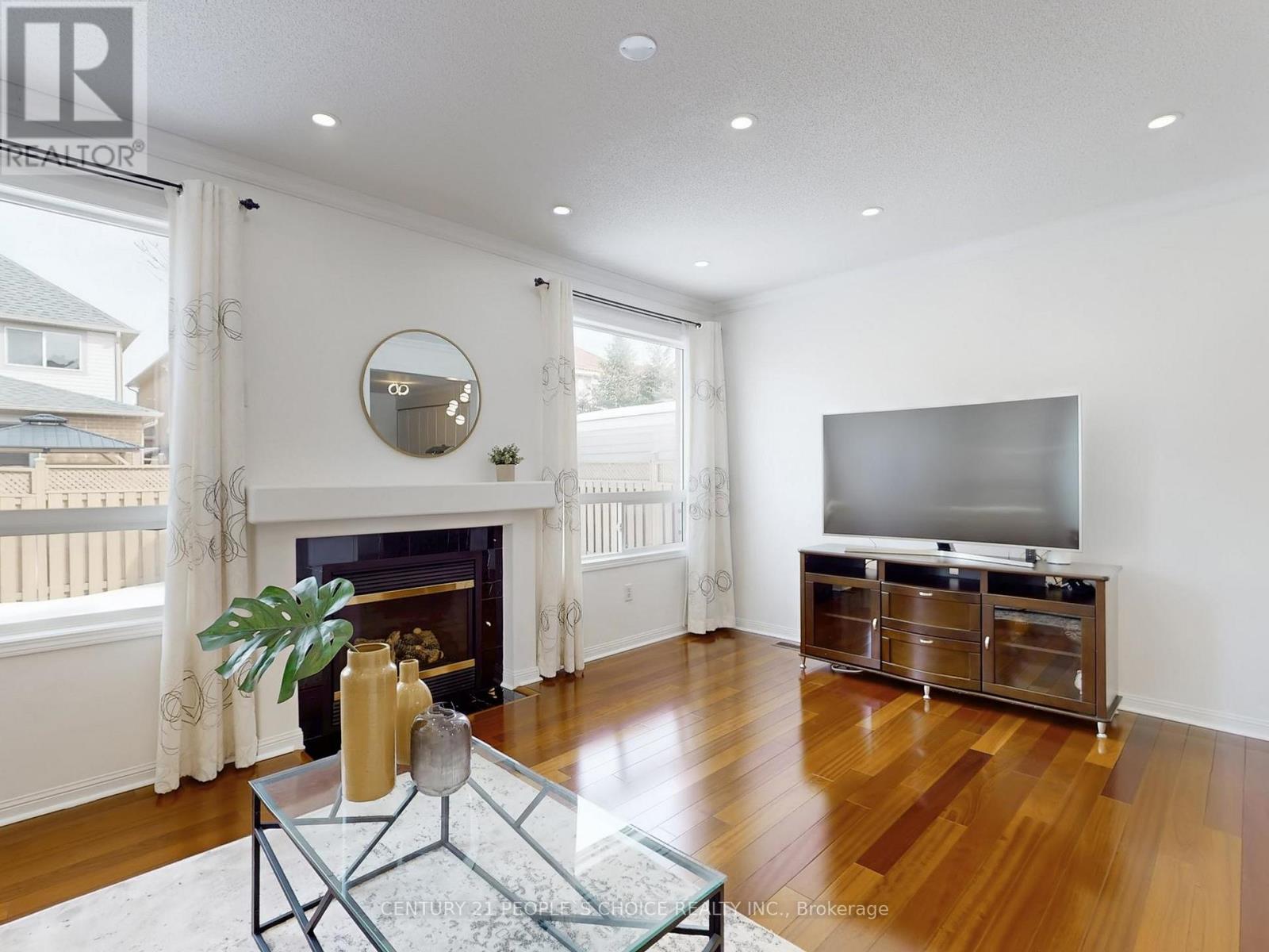 5875 O'meara Street, Mississauga, Ontario  L5V 2X2 - Photo 14 - W12829398