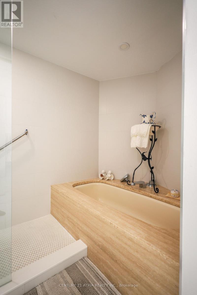 603 - 2010 Islington Avenue, Toronto, Ontario  M9P 3S8 - Photo 30 - W12830862