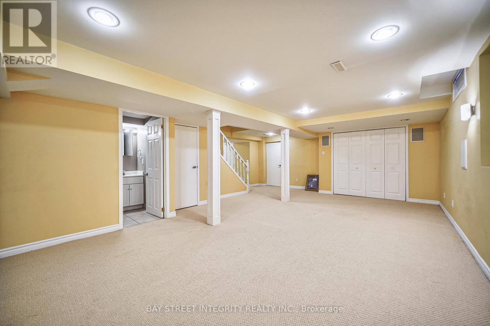 2626 Innisfil Road, Mississauga, Ontario  L5M 4H9 - Photo 38 - W12830872