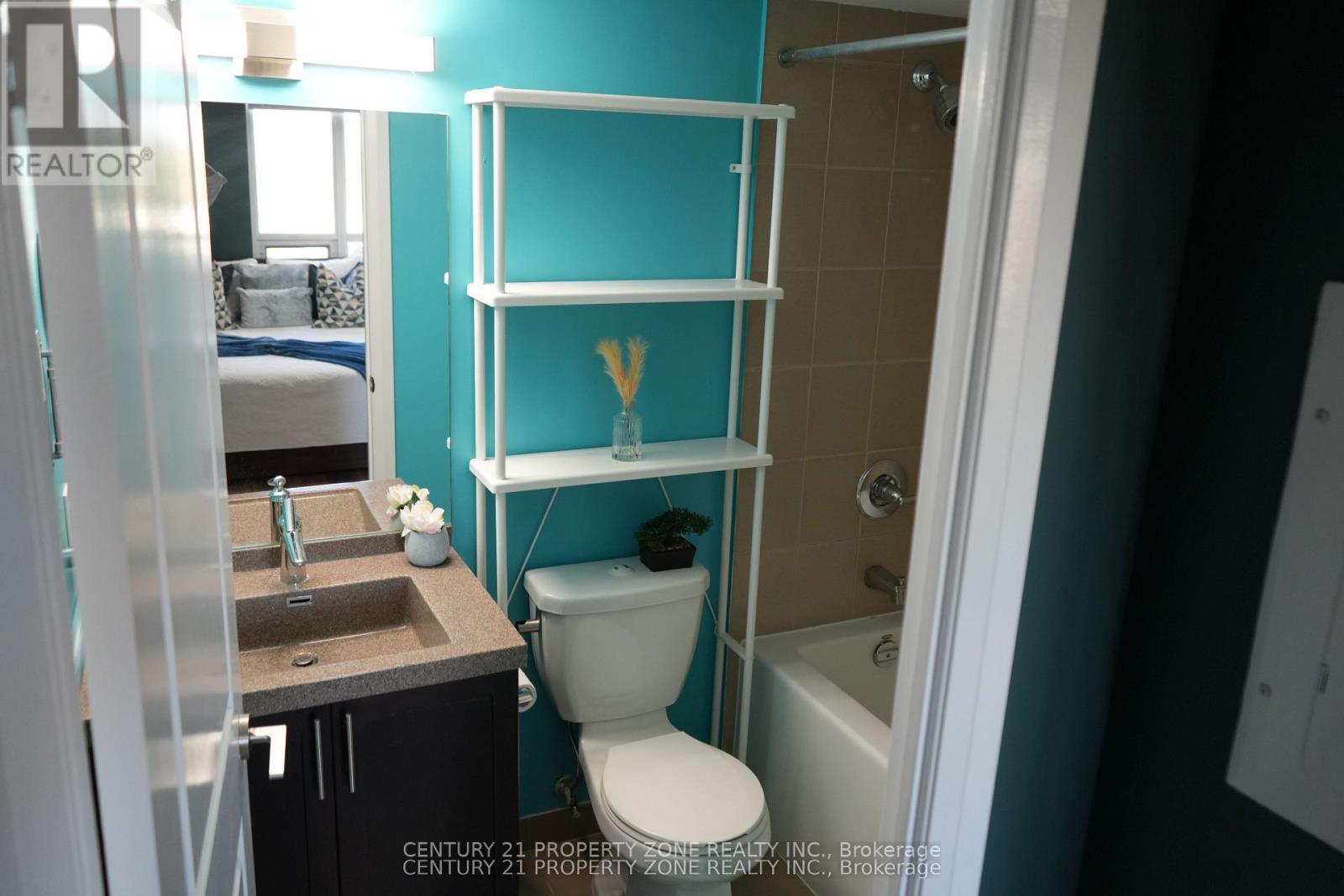 1303 - 6 Eva Road, Toronto, Ontario  M9C 0B1 - Photo 11 - W12830876