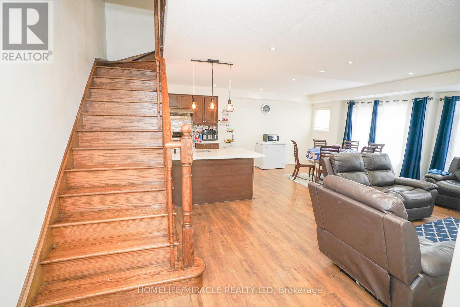 98 - 200 Veterans Drive, Brampton, Ontario L7A 4S6 - Photo 17 - W12830900