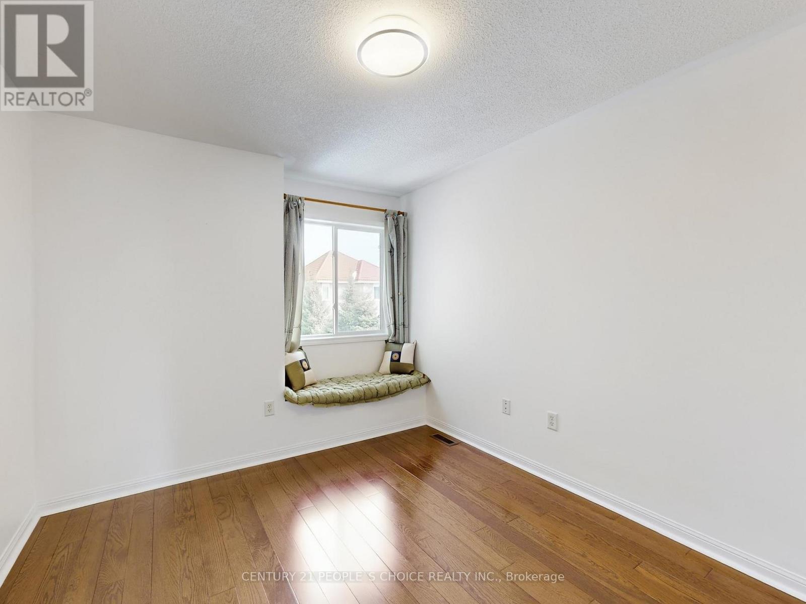 5875 O'meara Street, Mississauga, Ontario  L5V 2X2 - Photo 34 - W12829398