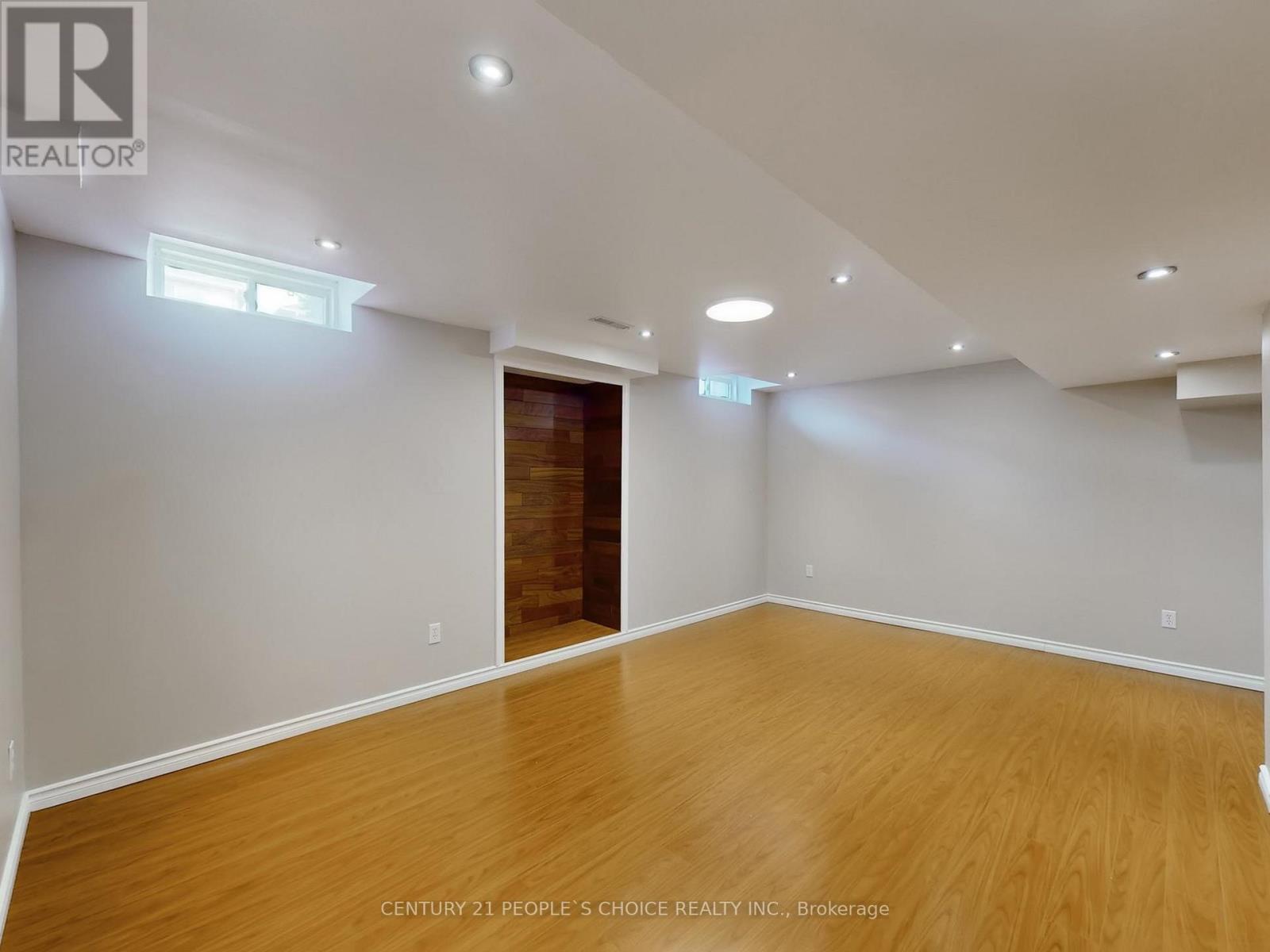 5875 O'meara Street, Mississauga, Ontario  L5V 2X2 - Photo 47 - W12829398