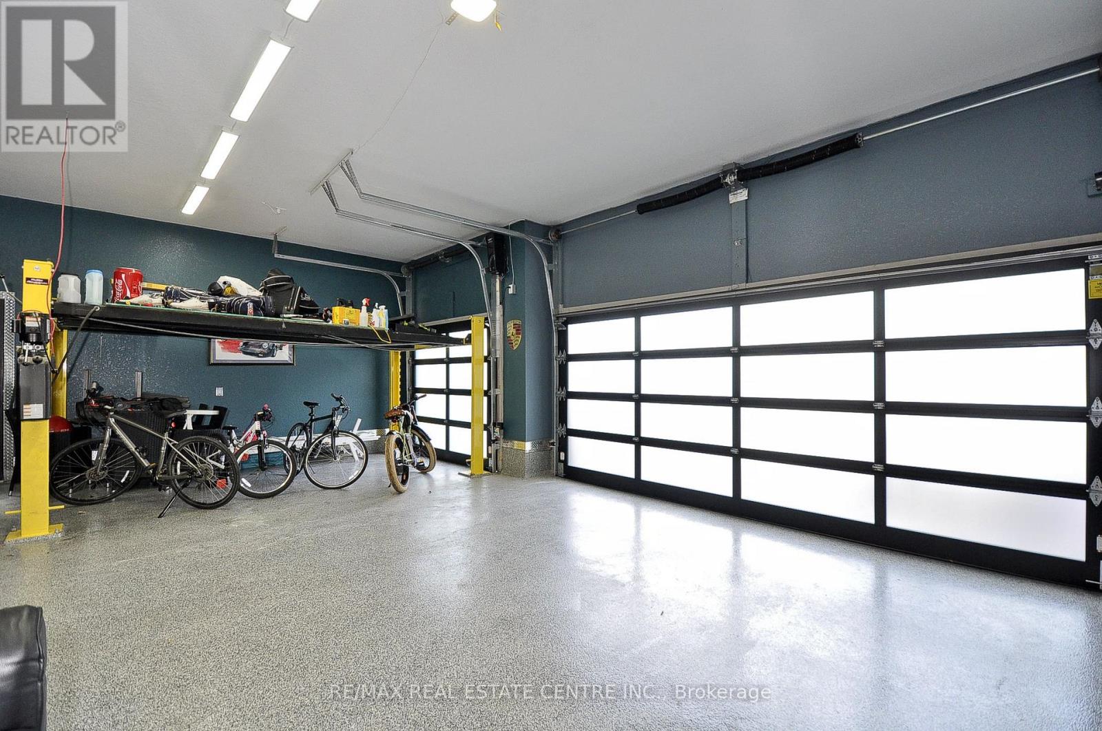 27 Woodmans Court, Kitchener, Ontario  N2P 2B2 - Photo 33 - X12830844