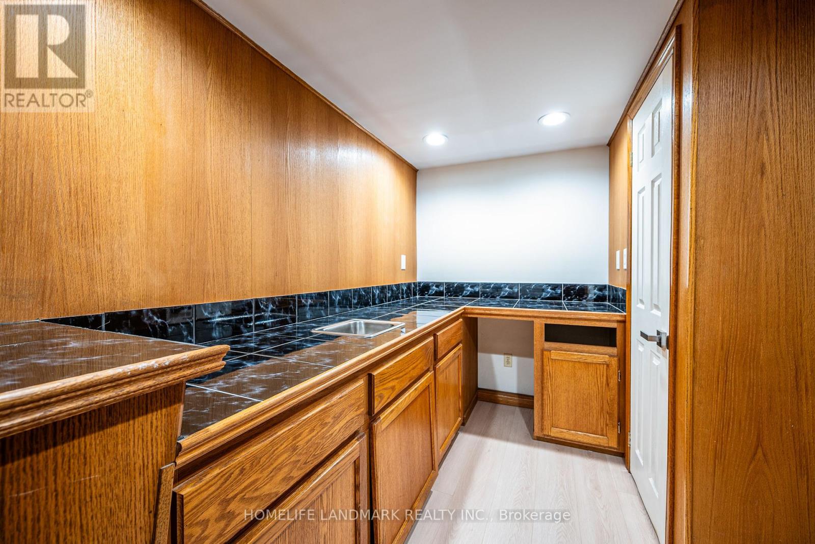 20 Fireside Drive, Hamilton, Ontario  L8N 2Z7 - Photo 31 - X12830868