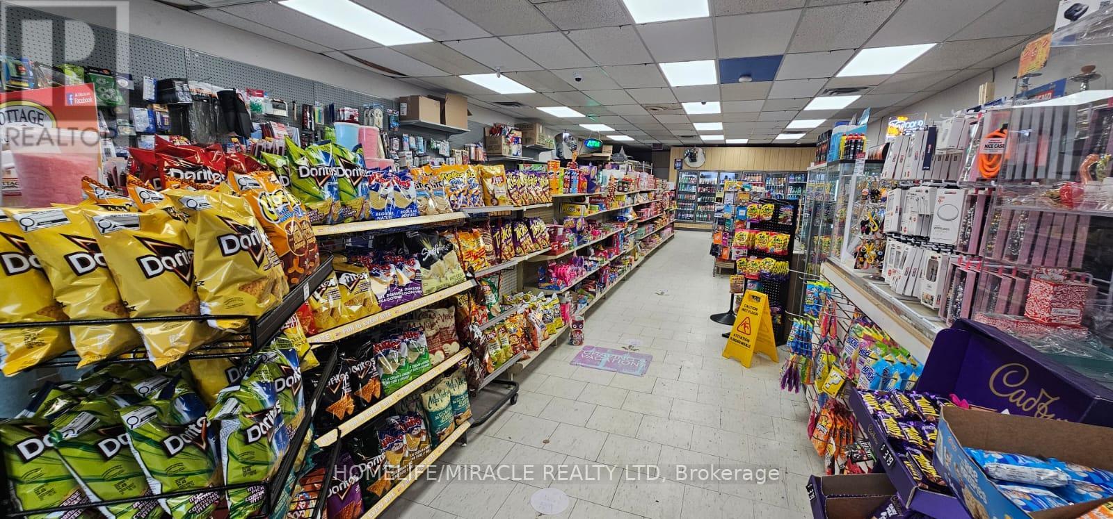 2 - 969 Upper Ottawa Street, Hamilton, Ontario  L8T 4V9 - Photo 9 - X12830892