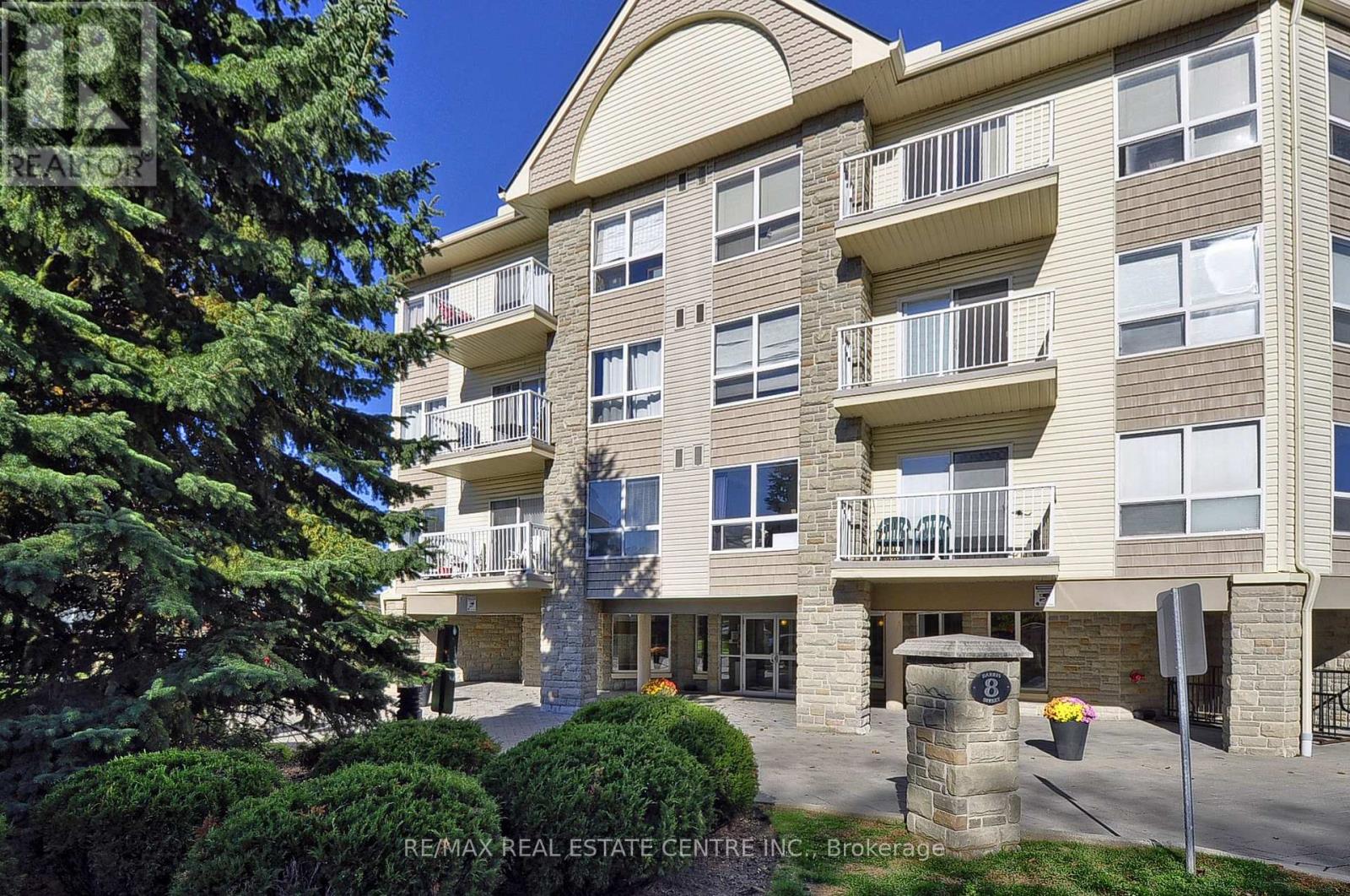 302 - 8 Harris Street, Cambridge, Ontario  N1R 8R1 - Photo 3 - X12830898