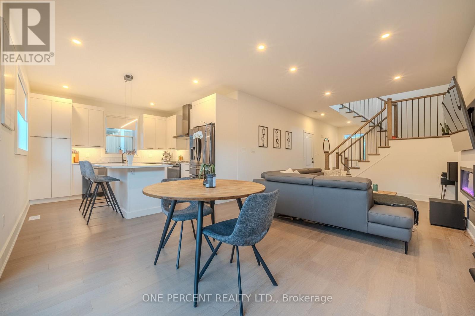 9 Princeton Common, St. Catharines, Ontario  L2N 0B7 - Photo 13 - X12830906