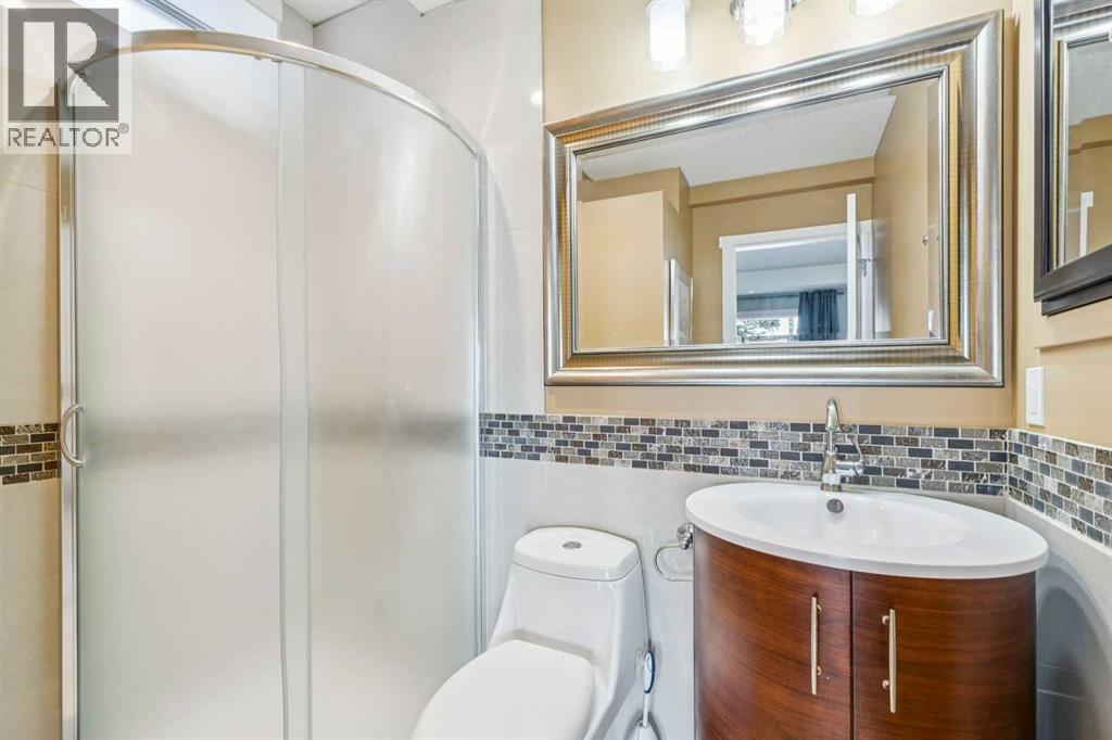 22 Valley Creek Road Nw, Calgary, Alberta  T3B 5T9 - Photo 34 - A2289384