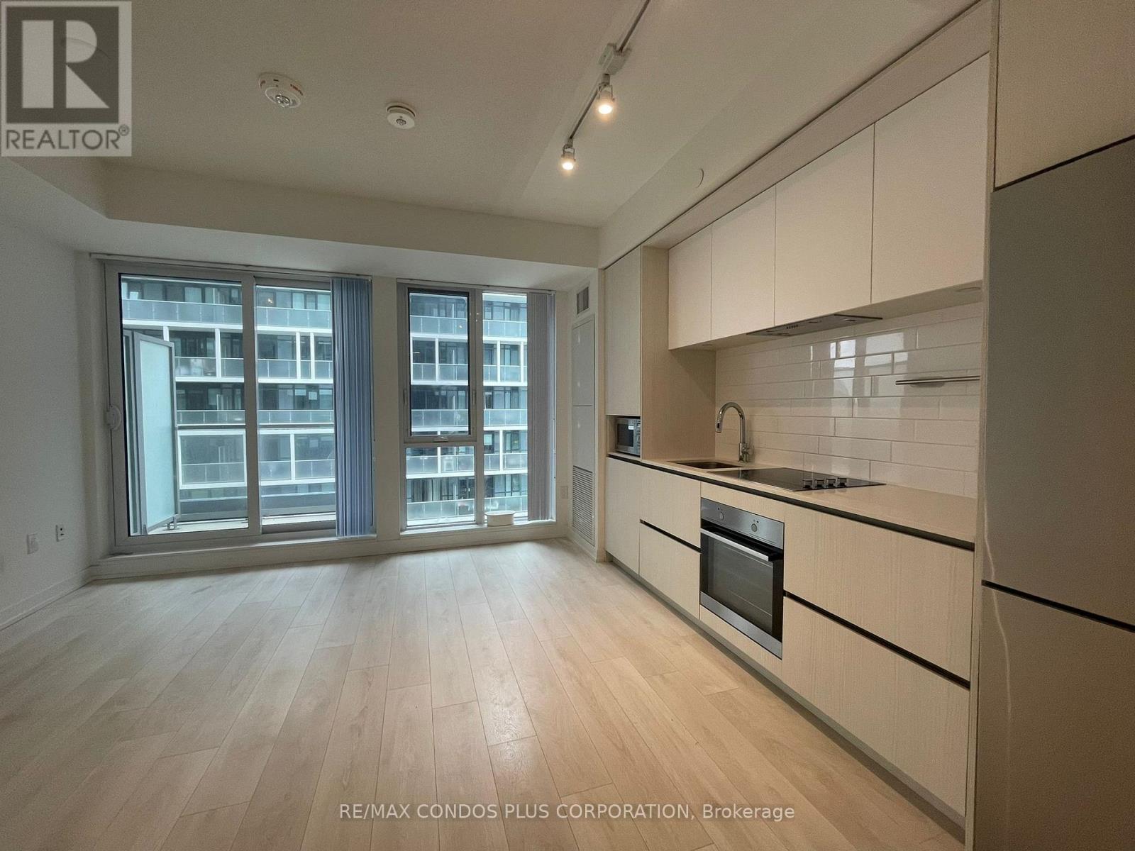 702 - 225 Sumach Street, Toronto, Ontario  M5A 0P8 - Photo 2 - C12721068