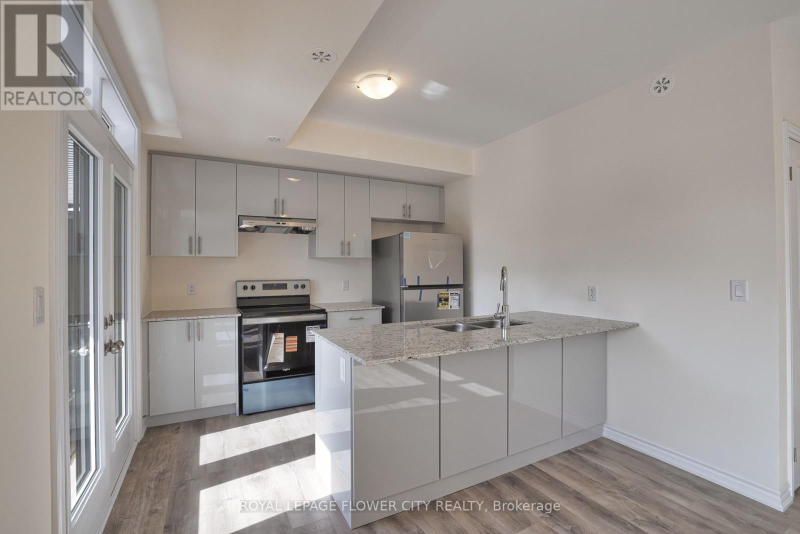 171 Petch Avenue E, Caledon, Ontario  L7C 4P3 - Photo 30 - W12825158