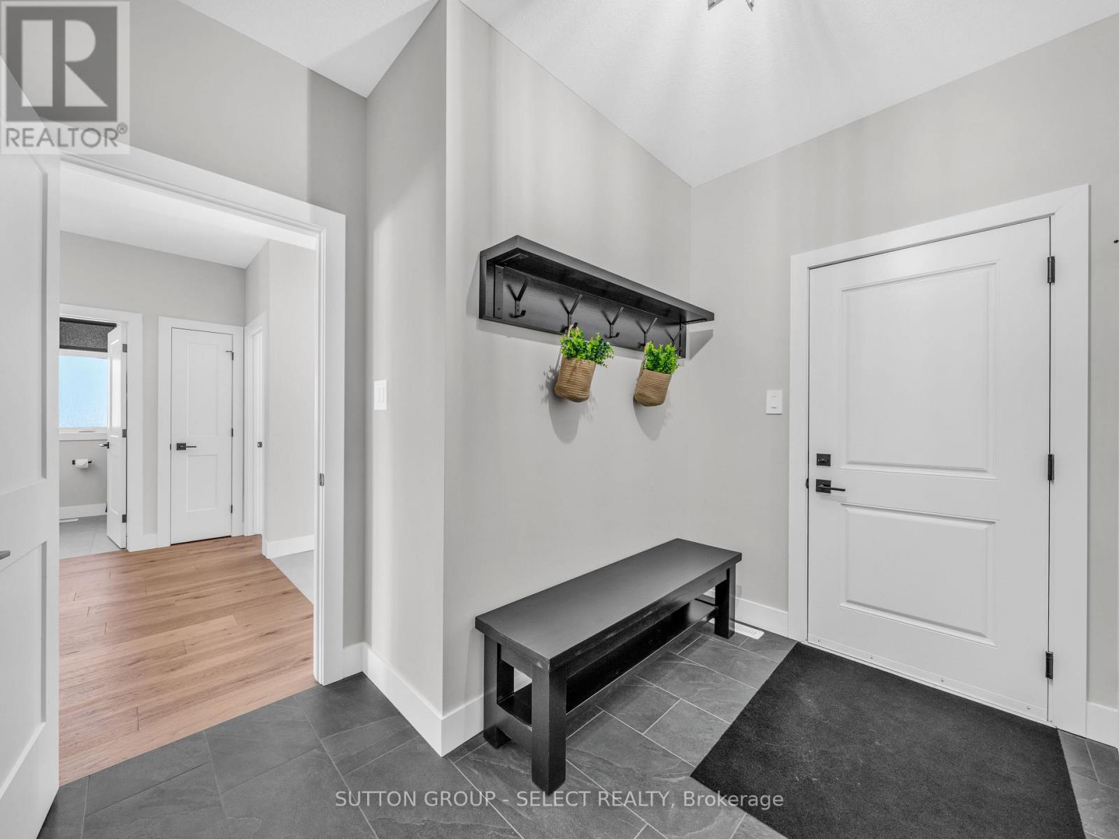 2222 Linkway Boulevard, London South, Ontario  N6K 0K9 - Photo 26 - X12830978