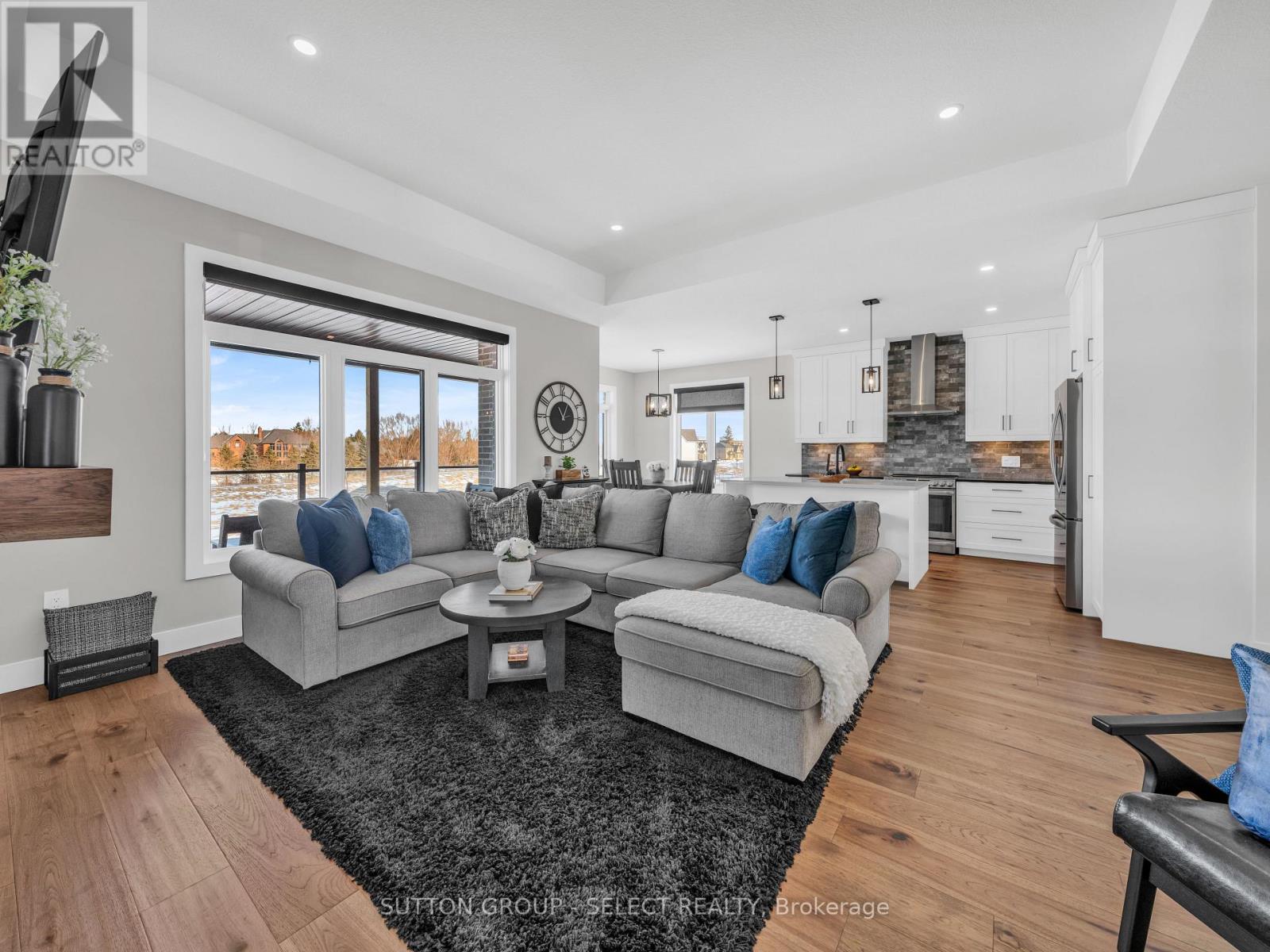 2222 Linkway Boulevard, London South, Ontario  N6K 0K9 - Photo 8 - X12830978