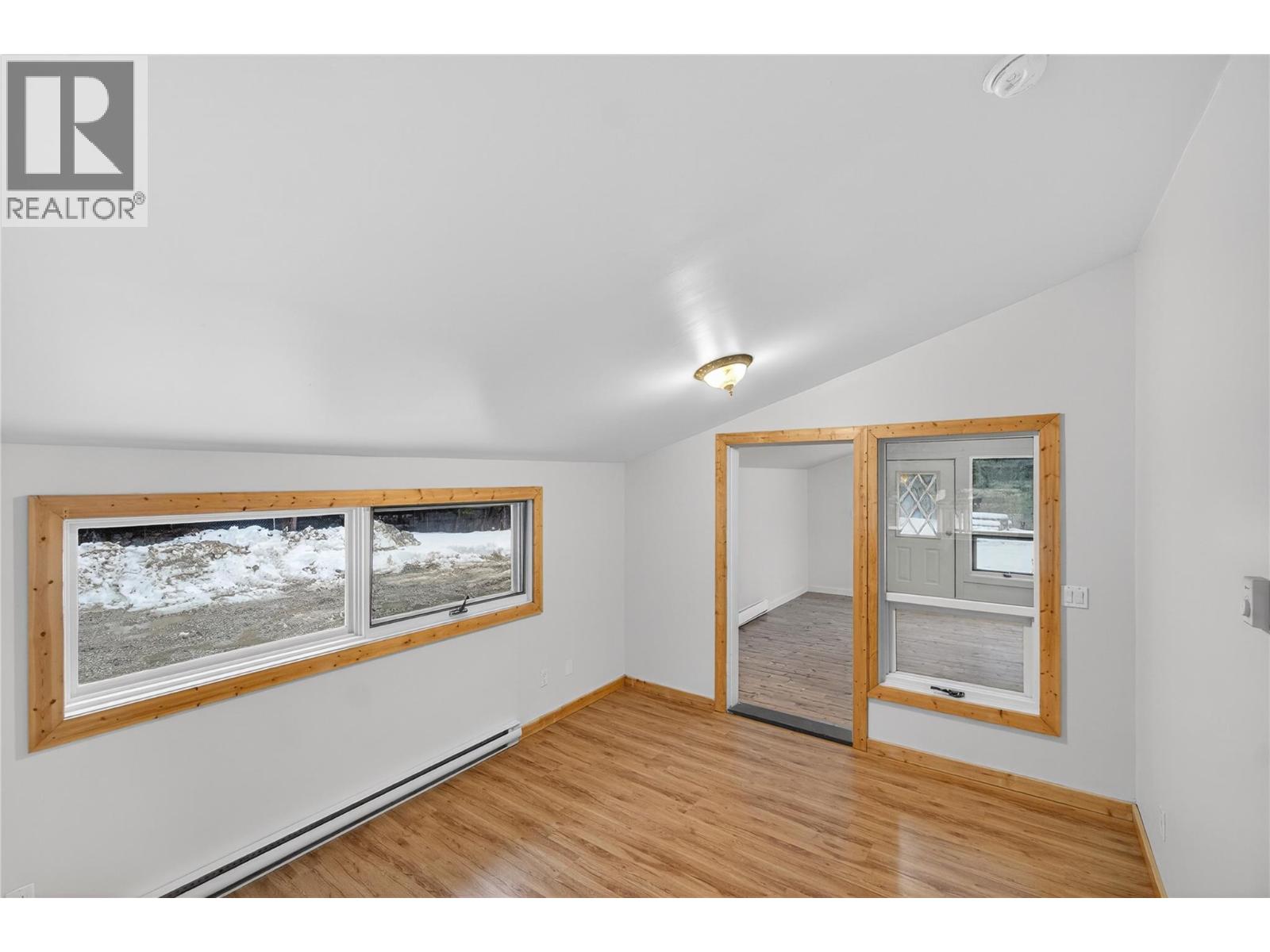 3277 Loschinski Road, Revelstoke, British Columbia  V0E 2S0 - Photo 43 - 10371277