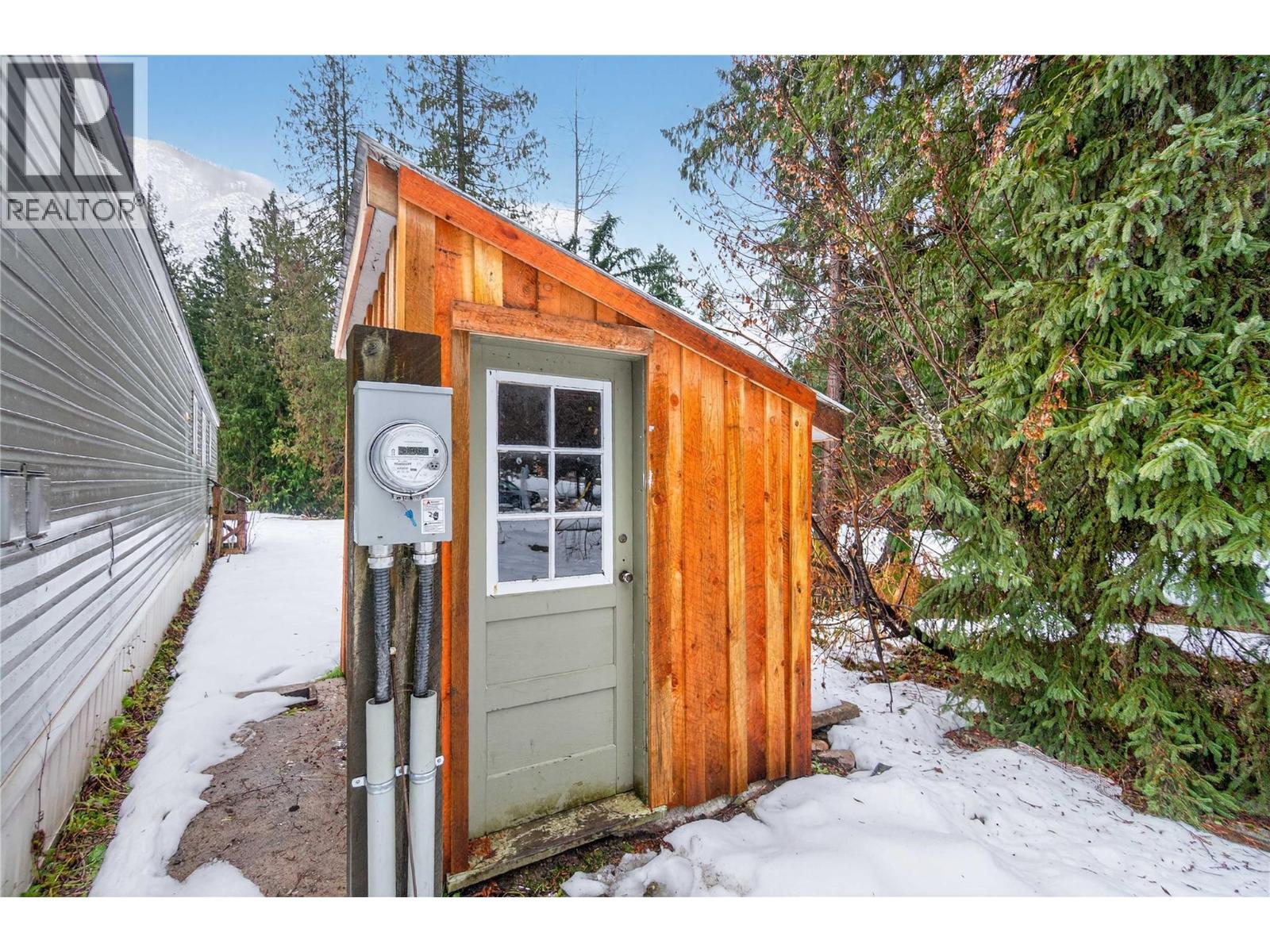 3277 Loschinski Road, Revelstoke, British Columbia  V0E 2S0 - Photo 73 - 10371277