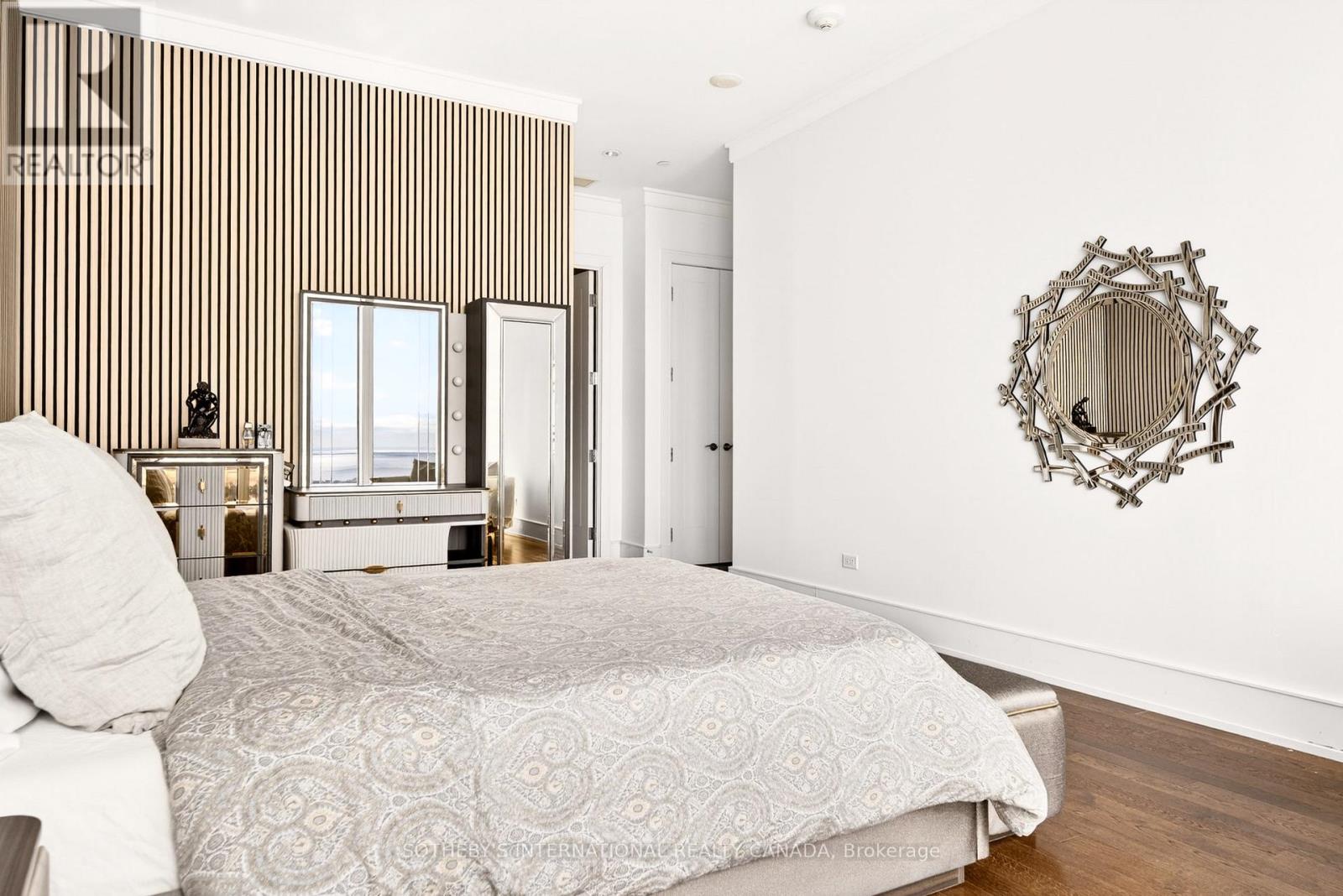 3905 - 183 Wellington Street W, Toronto, Ontario  M5V 0A1 - Photo 27 - C12830948