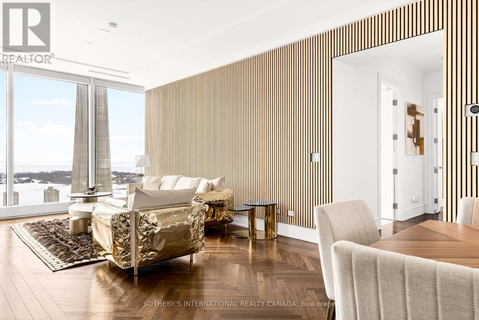 3905 - 183 Wellington Street W, Toronto, Ontario  M5V 0A1 - Photo 4 - C12830948