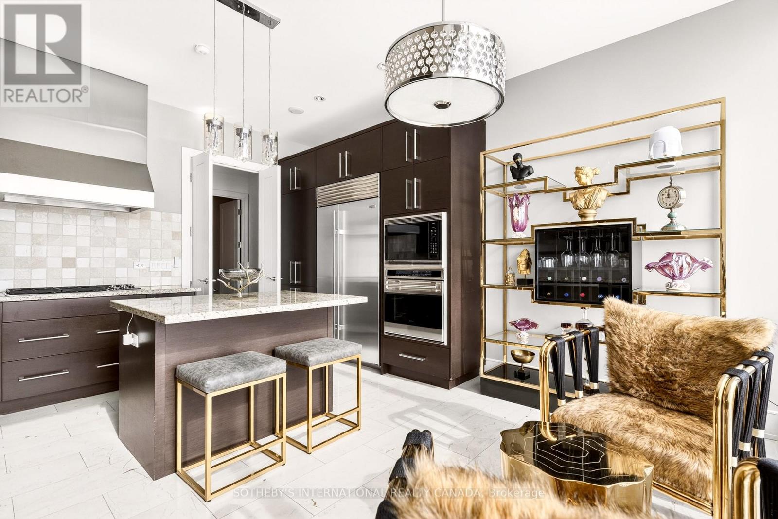 3905 - 183 Wellington Street W, Toronto, Ontario  M5V 0A1 - Photo 41 - C12830948