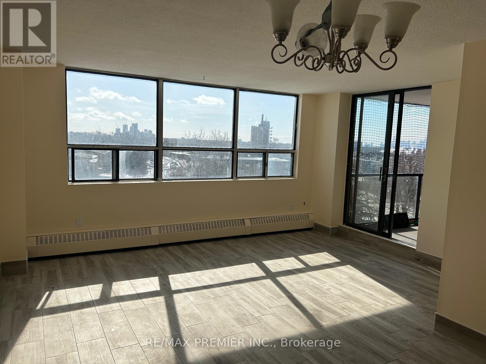 511 - 45 Sunrise Avenue, Toronto, Ontario  M4A 2S3 - Photo 3 - C12830952