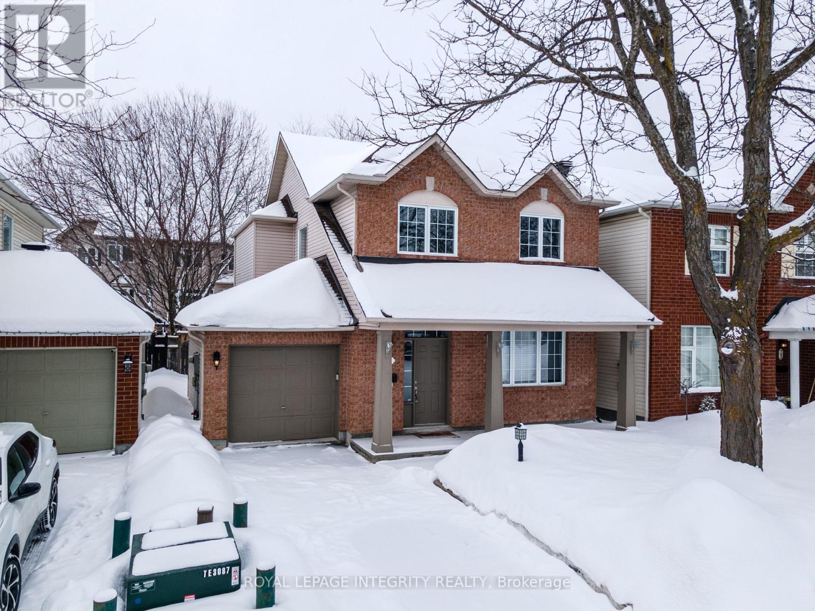 71 APPLEDALE DRIVE, Ottawa, Ontario
