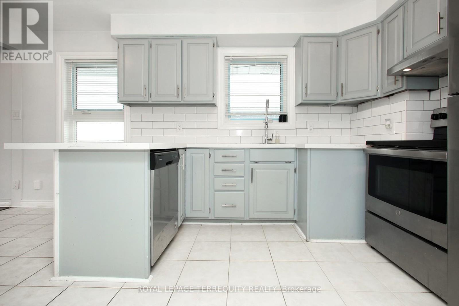 1 Barnes Crescent, Toronto, Ontario  M1G 1Z8 - Photo 17 - E12830924