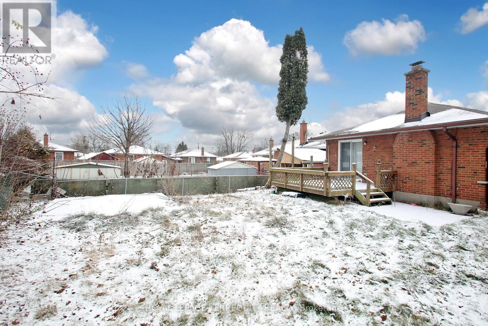 1 Barnes Crescent, Toronto, Ontario  M1G 1Z8 - Photo 35 - E12830924