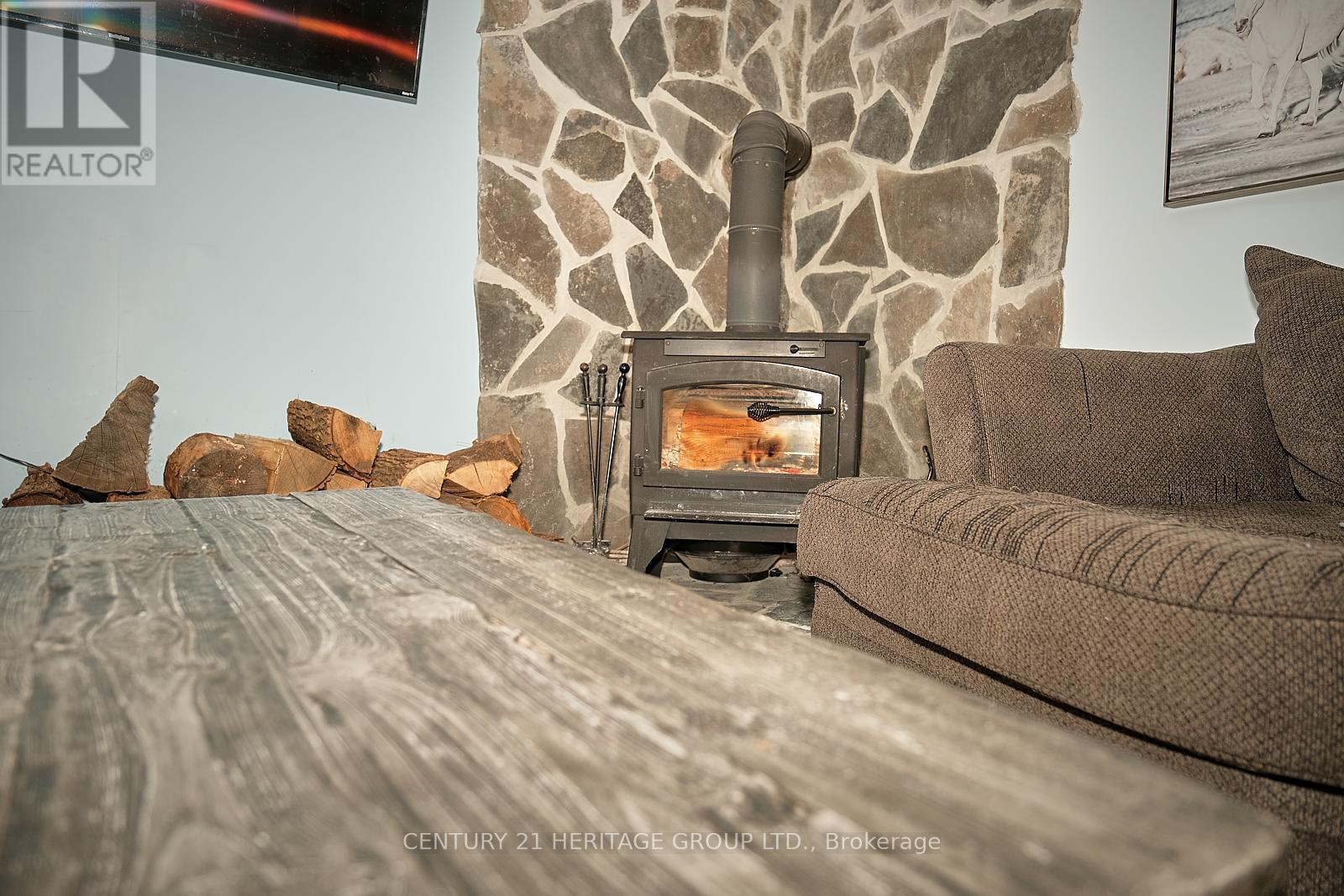 1945 Penetanguishene Road, Oro-Medonte, Ontario  L4M 4Y8 - Photo 13 - S12830926