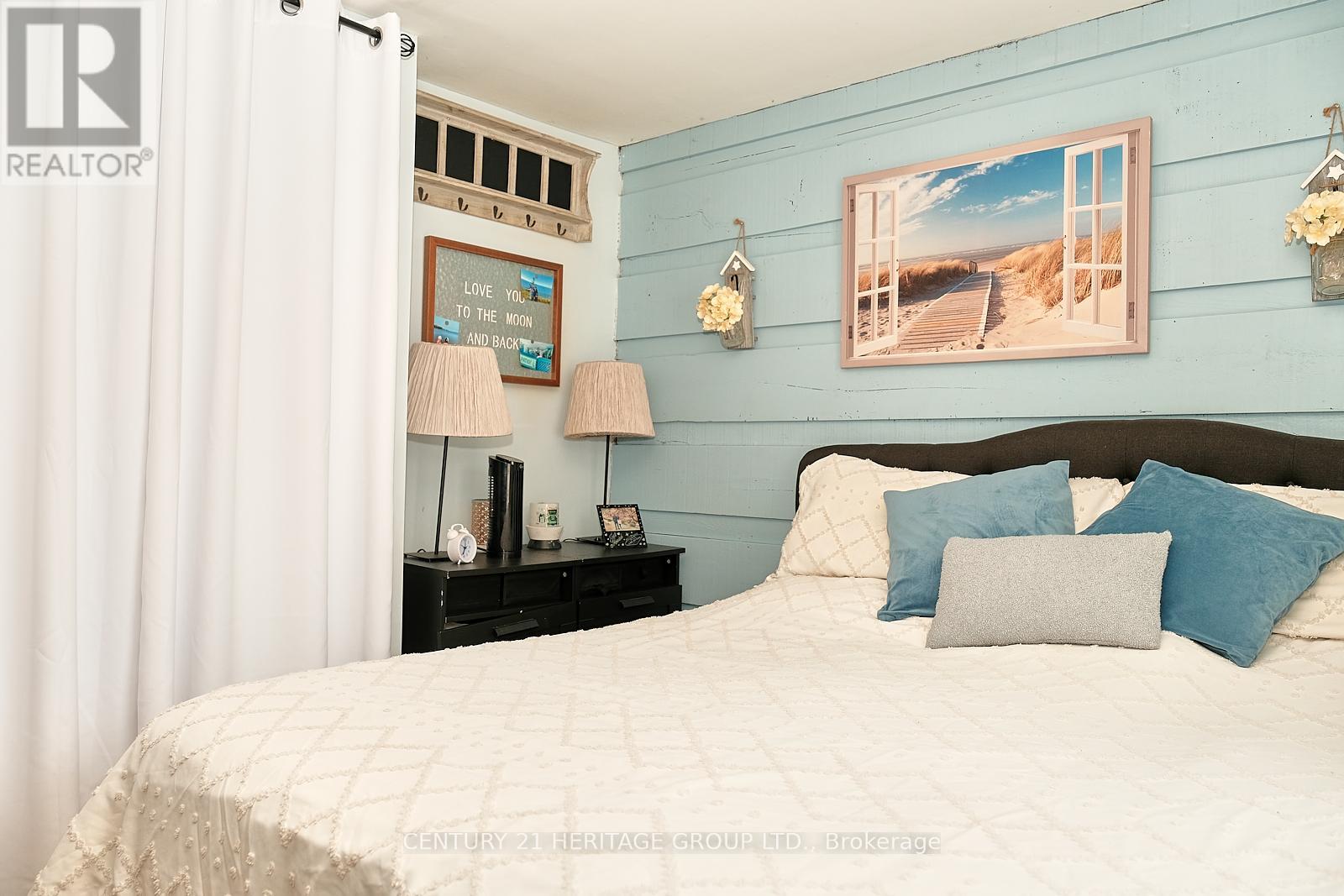 1945 Penetanguishene Road, Oro-Medonte, Ontario  L4M 4Y8 - Photo 18 - S12830926