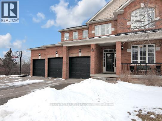 32 River Rock Crescent, Brampton, Ontario  L7A 2W4 - Photo 2 - W12830954