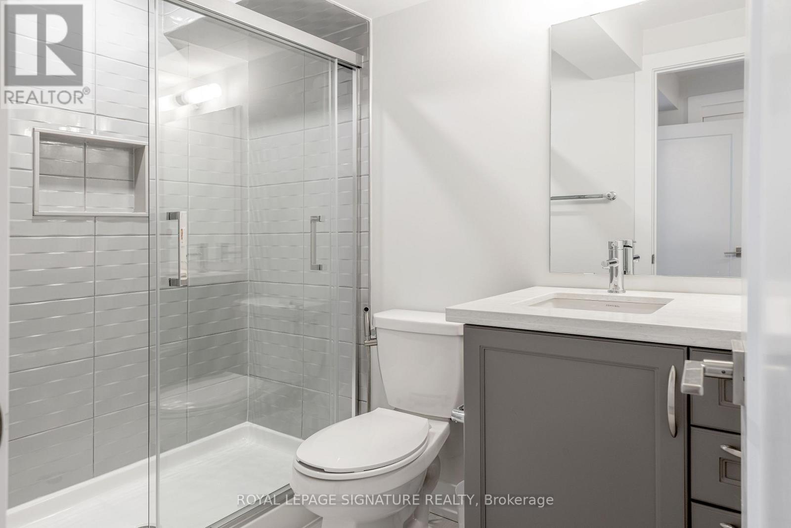 2166 Postmaster Drive, Oakville, Ontario  L6M 5T1 - Photo 34 - W12831002