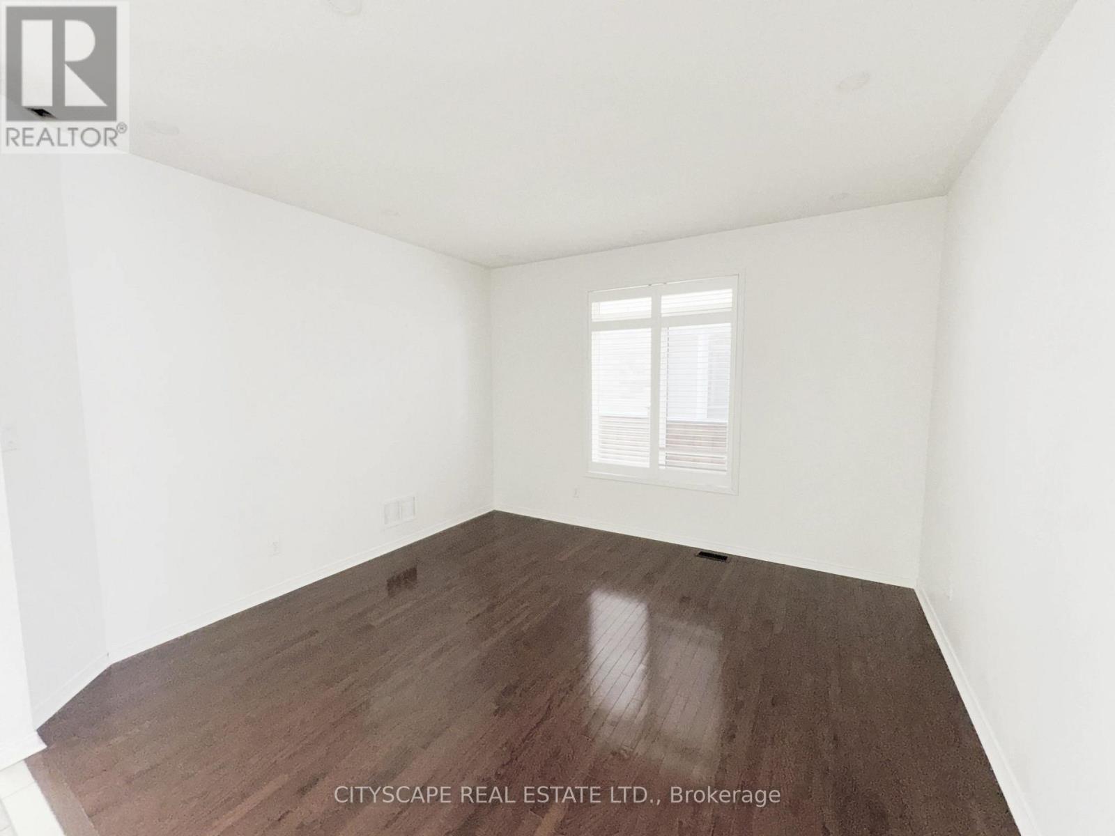 5476 Freshwater Drive, Mississauga, Ontario  L5M 0J8 - Photo 16 - W12831010