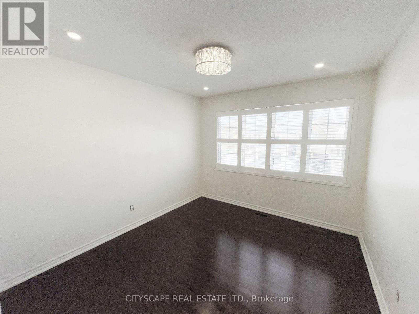 5476 Freshwater Drive, Mississauga, Ontario  L5M 0J8 - Photo 27 - W12831010