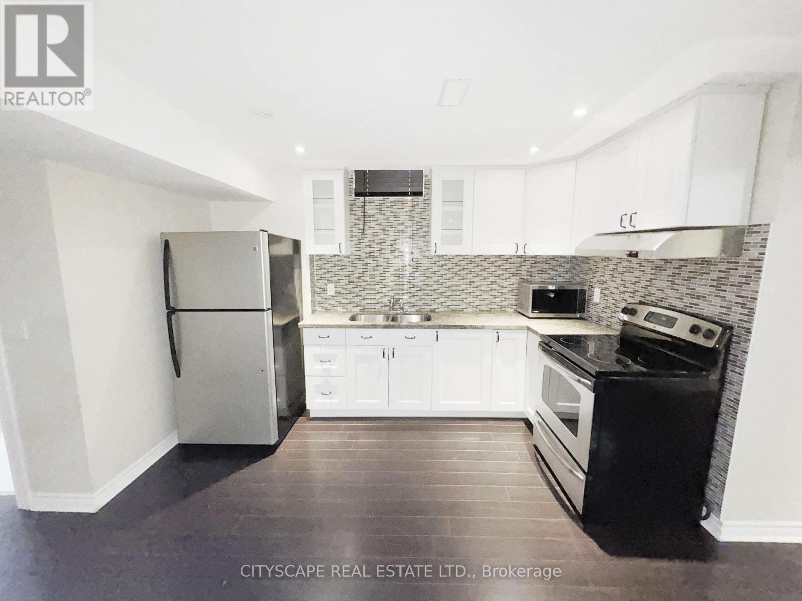 5476 Freshwater Drive, Mississauga, Ontario  L5M 0J8 - Photo 37 - W12831010