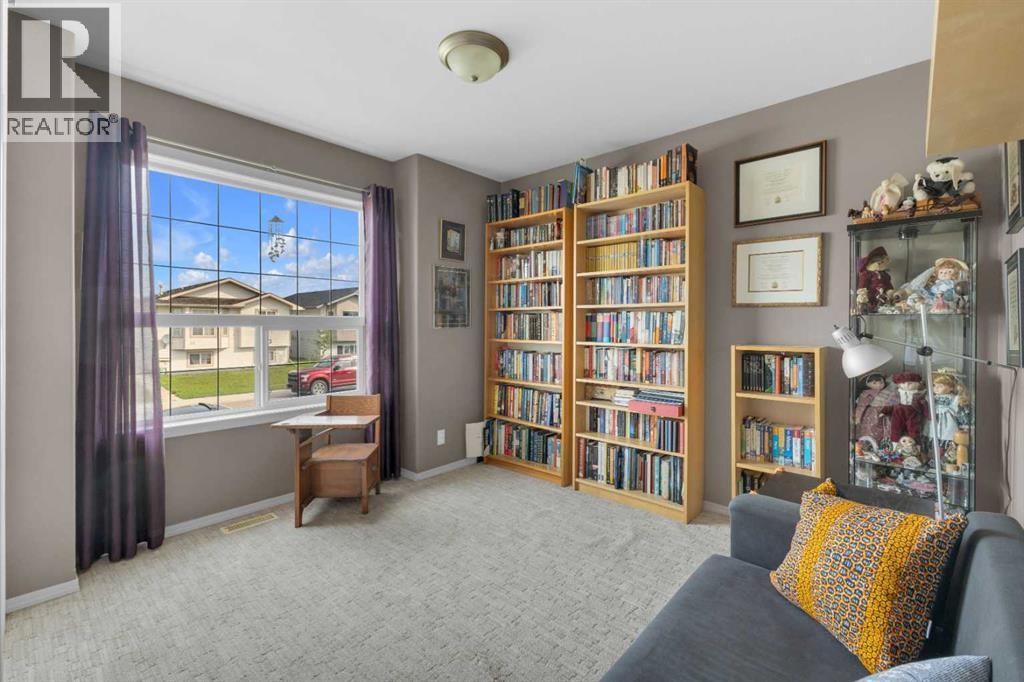 21 Hunter Road, Sylvan Lake, Alberta  T4S 2L6 - Photo 16 - A2252901