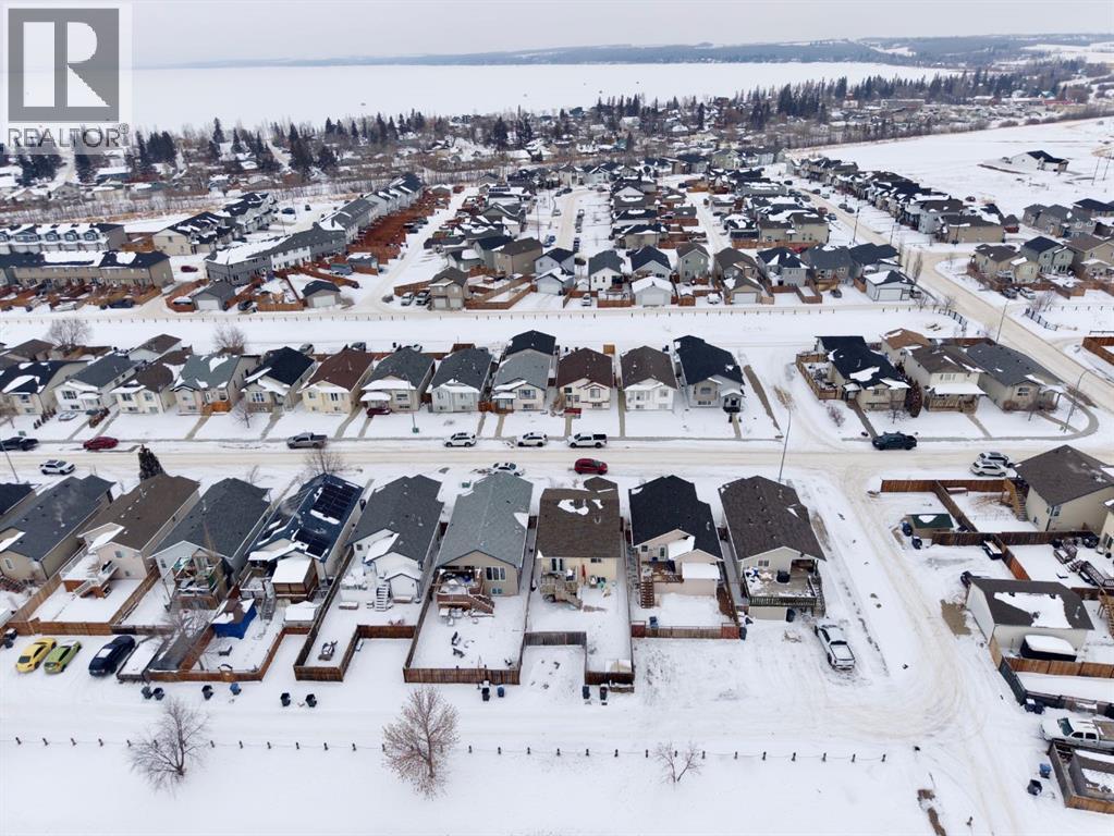 21 Hunter Road, Sylvan Lake, Alberta  T4S 2L6 - Photo 37 - A2252901