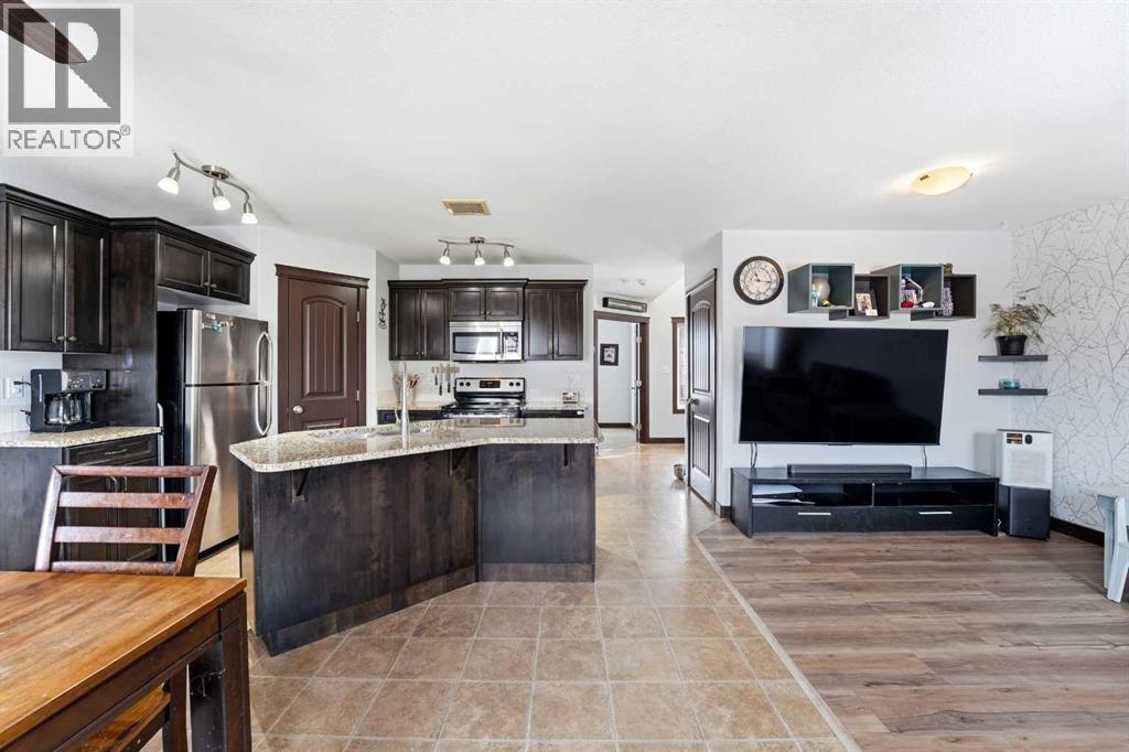 20 Almond Crescent, Blackfalds, Alberta  T4M 0J6 - Photo 11 - A2288224