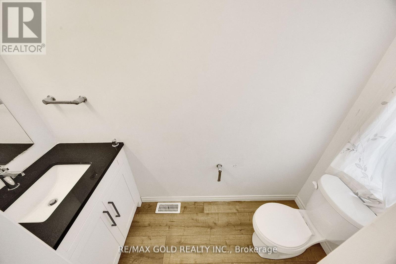 Photo 6 of 38 for 259 Byers Street