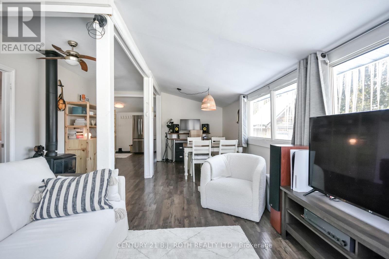 112 Ouida Street, Tay (Waubaushene), Ontario  L0K 2C0 - Photo 17 - S12830682