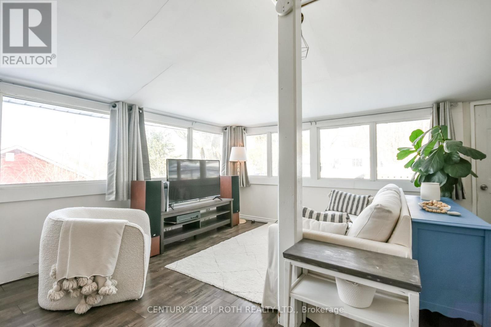 112 Ouida Street, Tay (Waubaushene), Ontario  L0K 2C0 - Photo 16 - S12830682