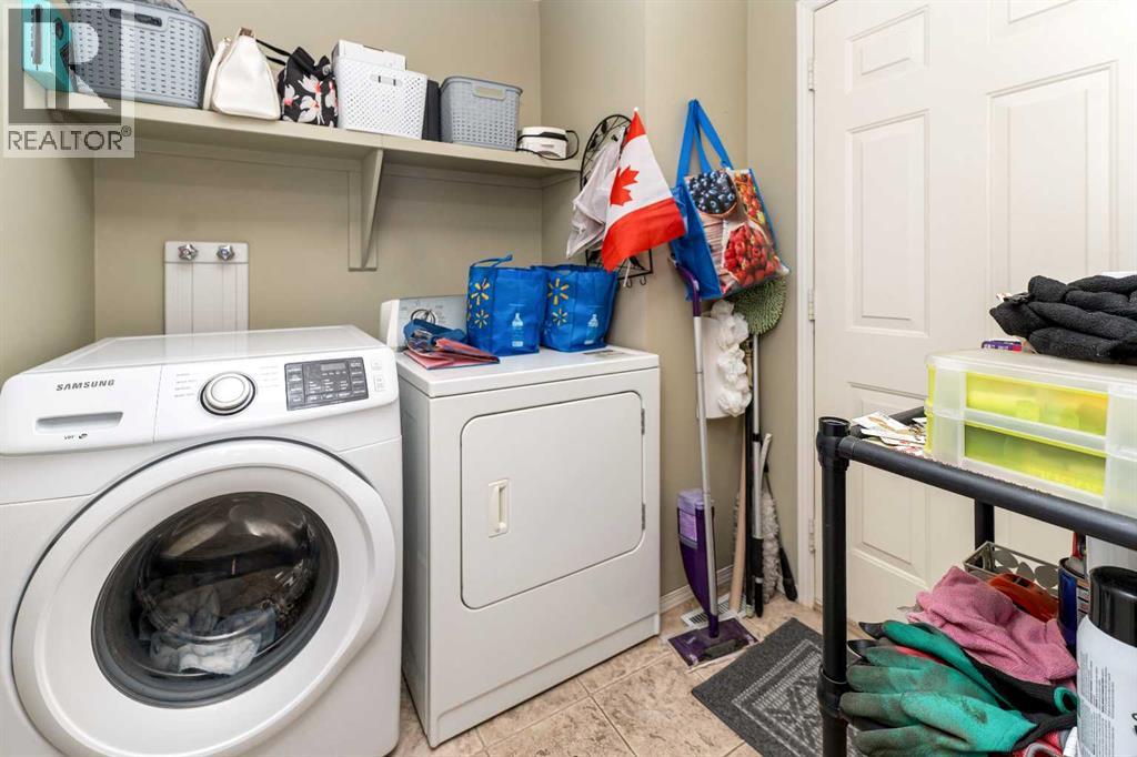 63 Hawkmount Green Nw, Calgary, Alberta T3G 3T9 - Photo 12 - A2288583