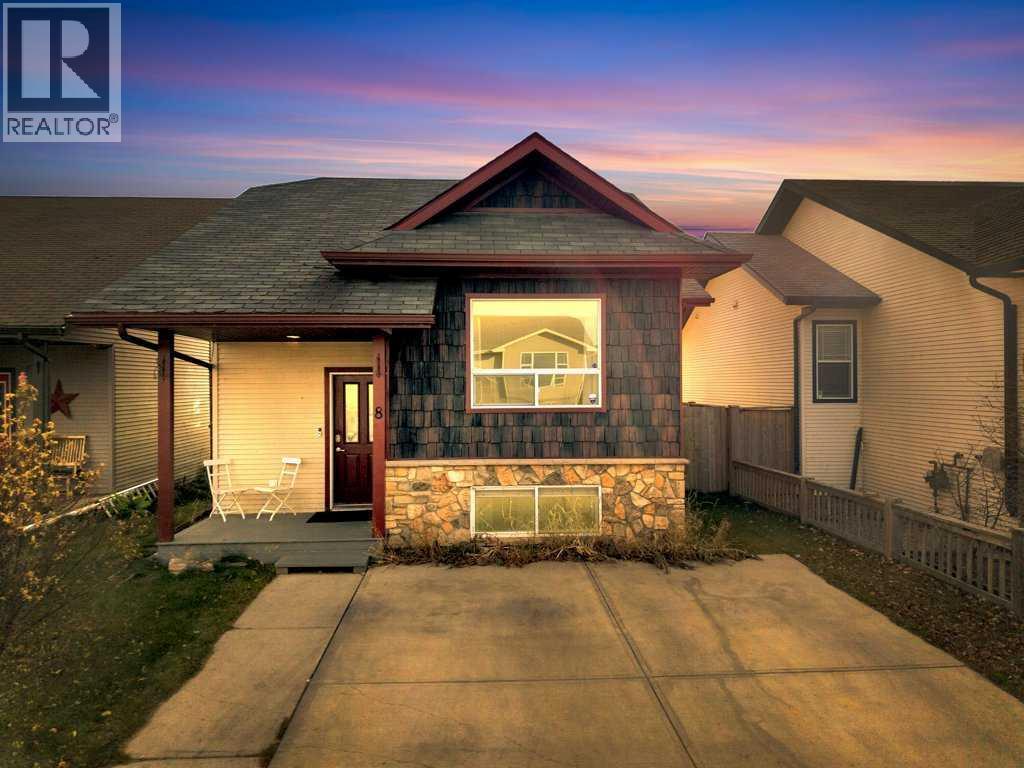 8 Horne Close, Sylvan Lake, Alberta