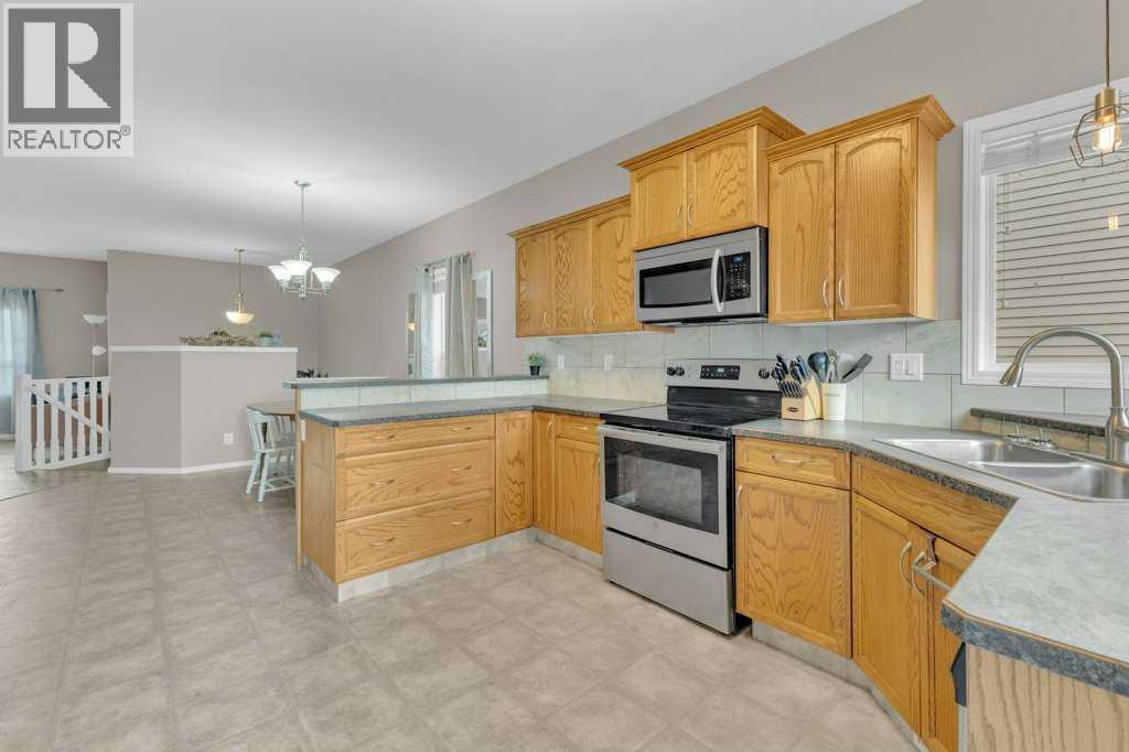 8 Horne Close, Sylvan Lake, Alberta  T4S 0C4 - Photo 16 - A2288401