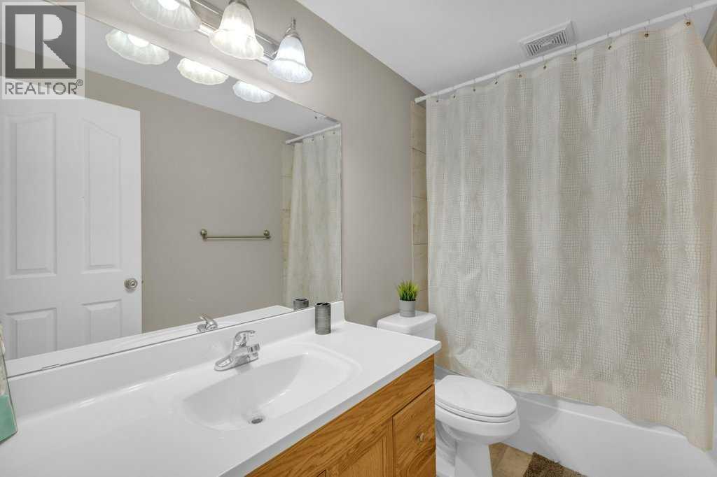 8 Horne Close, Sylvan Lake, Alberta  T4S 0C4 - Photo 27 - A2288401