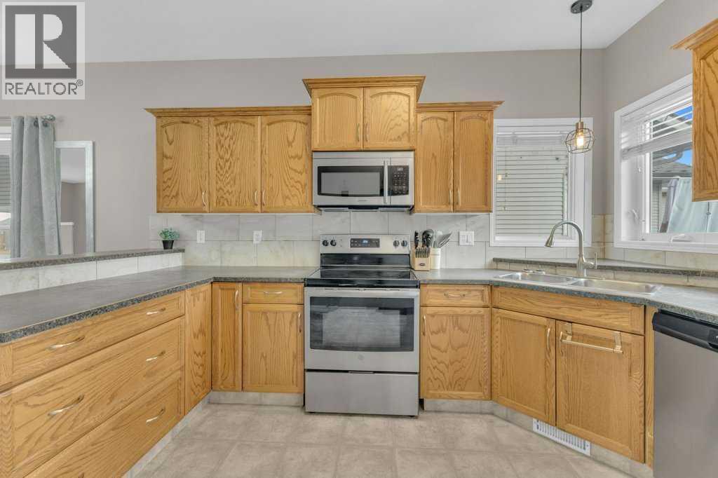 8 Horne Close, Sylvan Lake, Alberta  T4S 0C4 - Photo 15 - A2288401