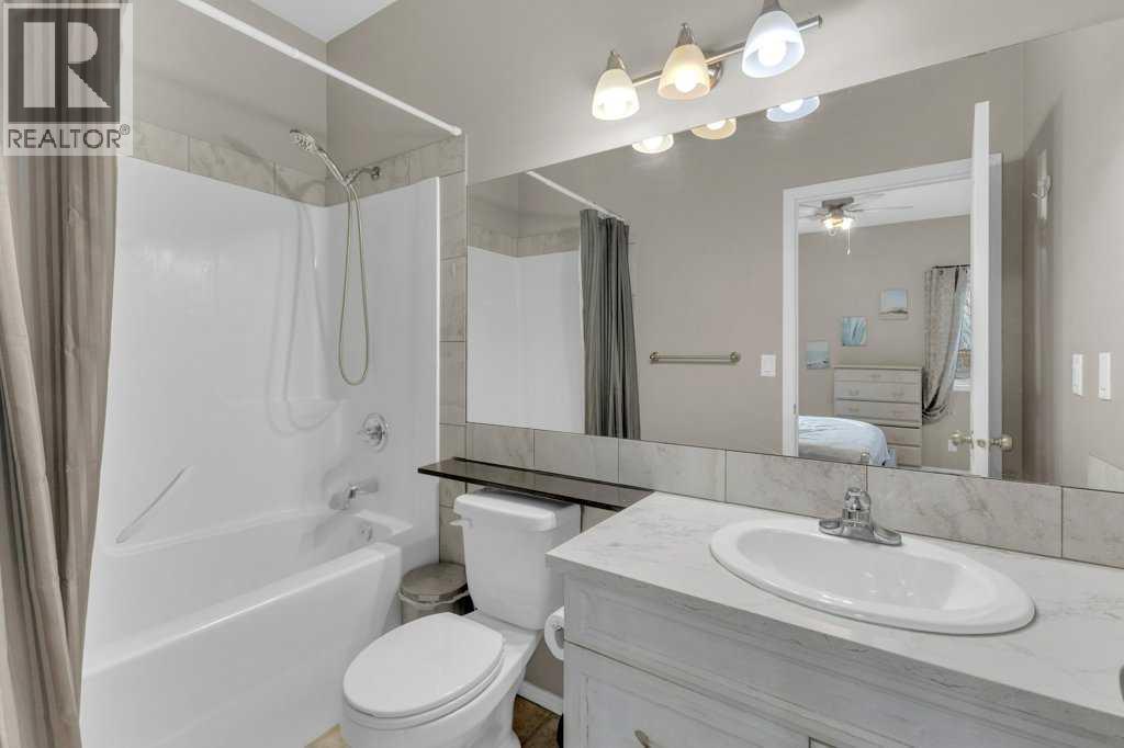 8 Horne Close, Sylvan Lake, Alberta  T4S 0C4 - Photo 22 - A2288401