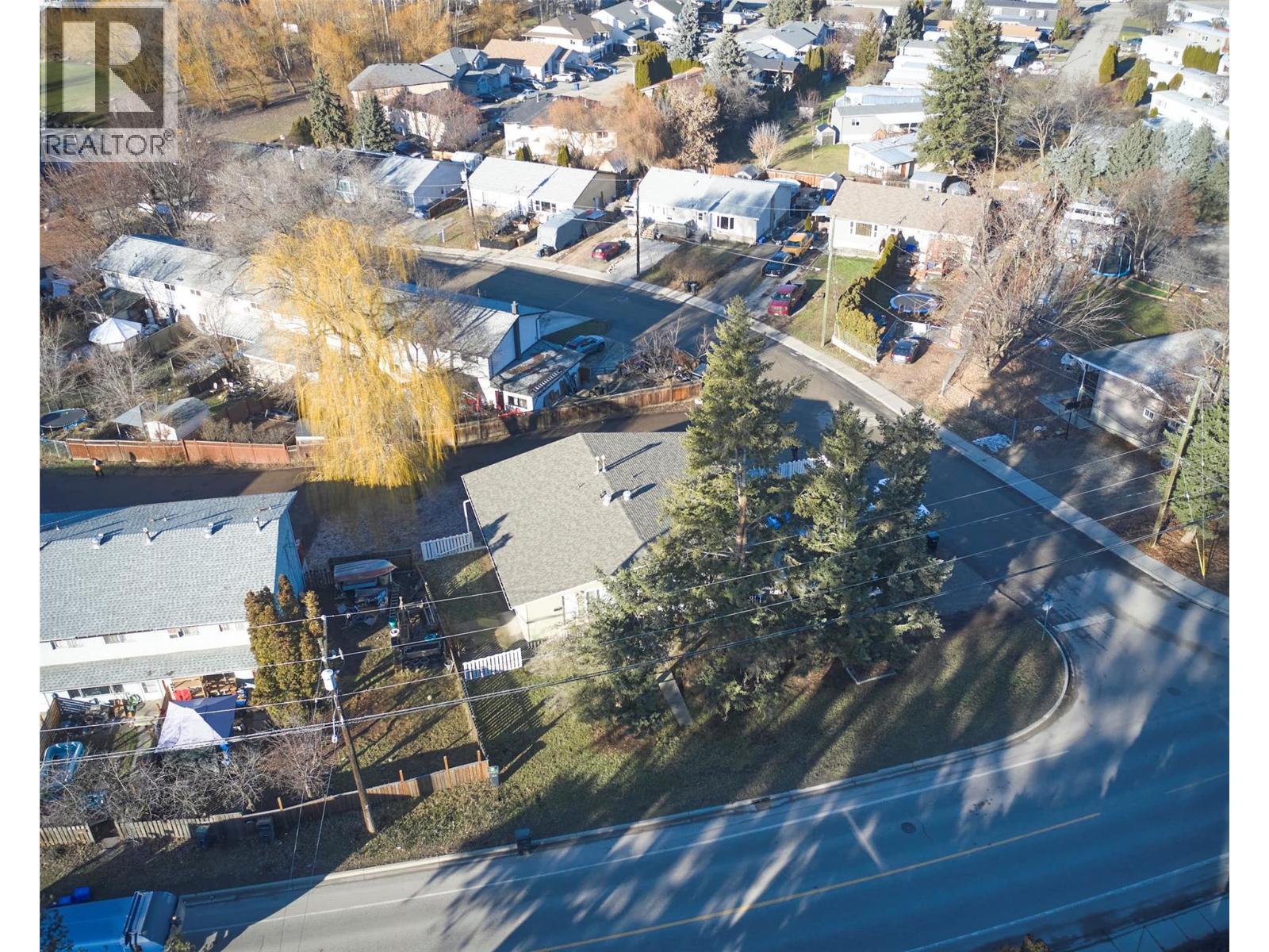 4018 Pleasant Valley Road, Vernon, British Columbia  V1T 4M2 - Photo 45 - 10373713