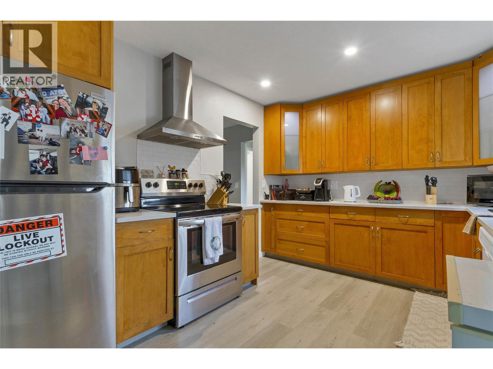 4018 Pleasant Valley Road, Vernon, British Columbia  V1T 4M2 - Photo 53 - 10373713