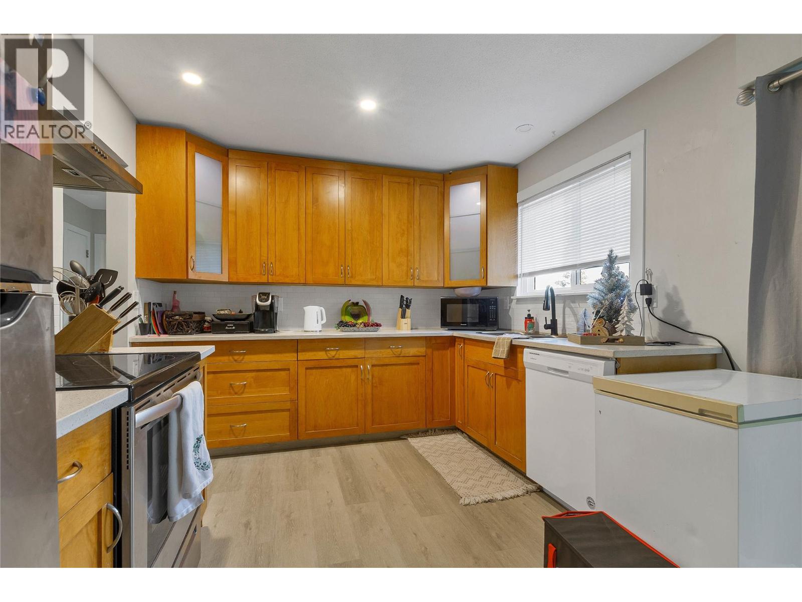 4018 Pleasant Valley Road, Vernon, British Columbia  V1T 4M2 - Photo 54 - 10373713