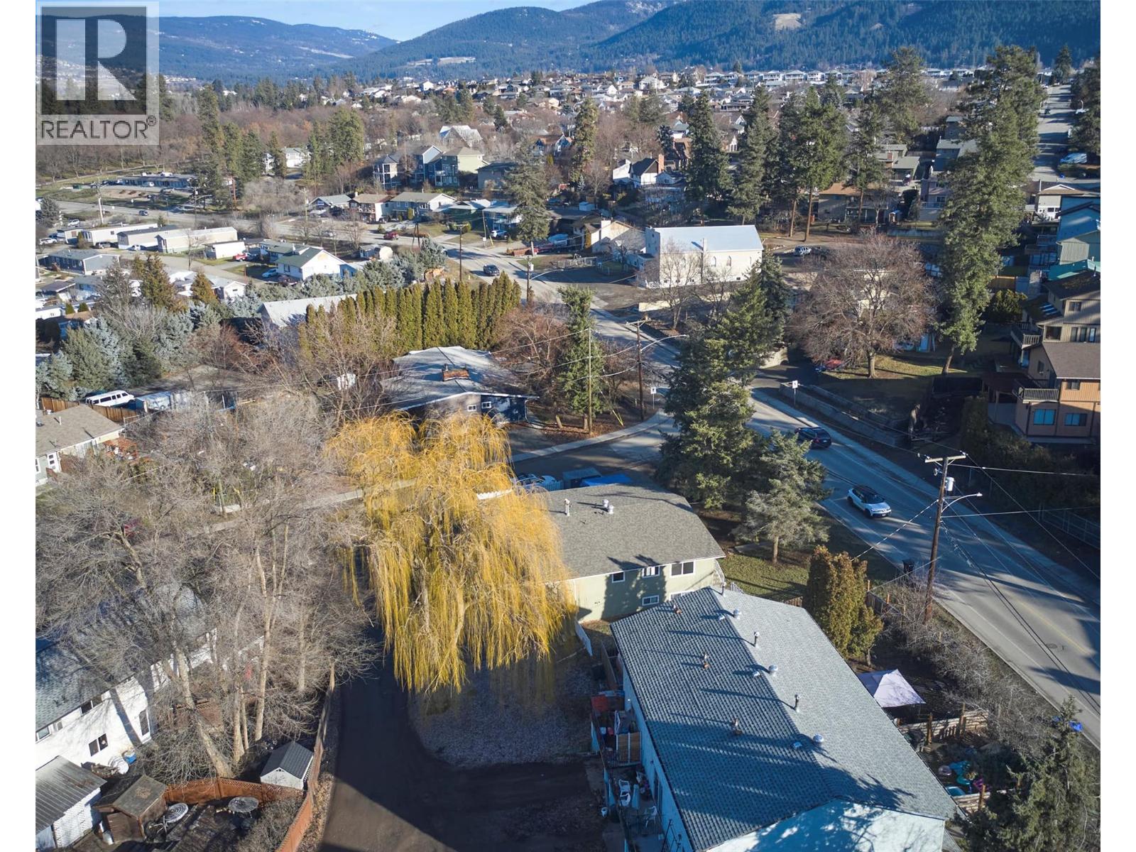 4018 Pleasant Valley Road, Vernon, British Columbia  V1T 4M2 - Photo 42 - 10373713