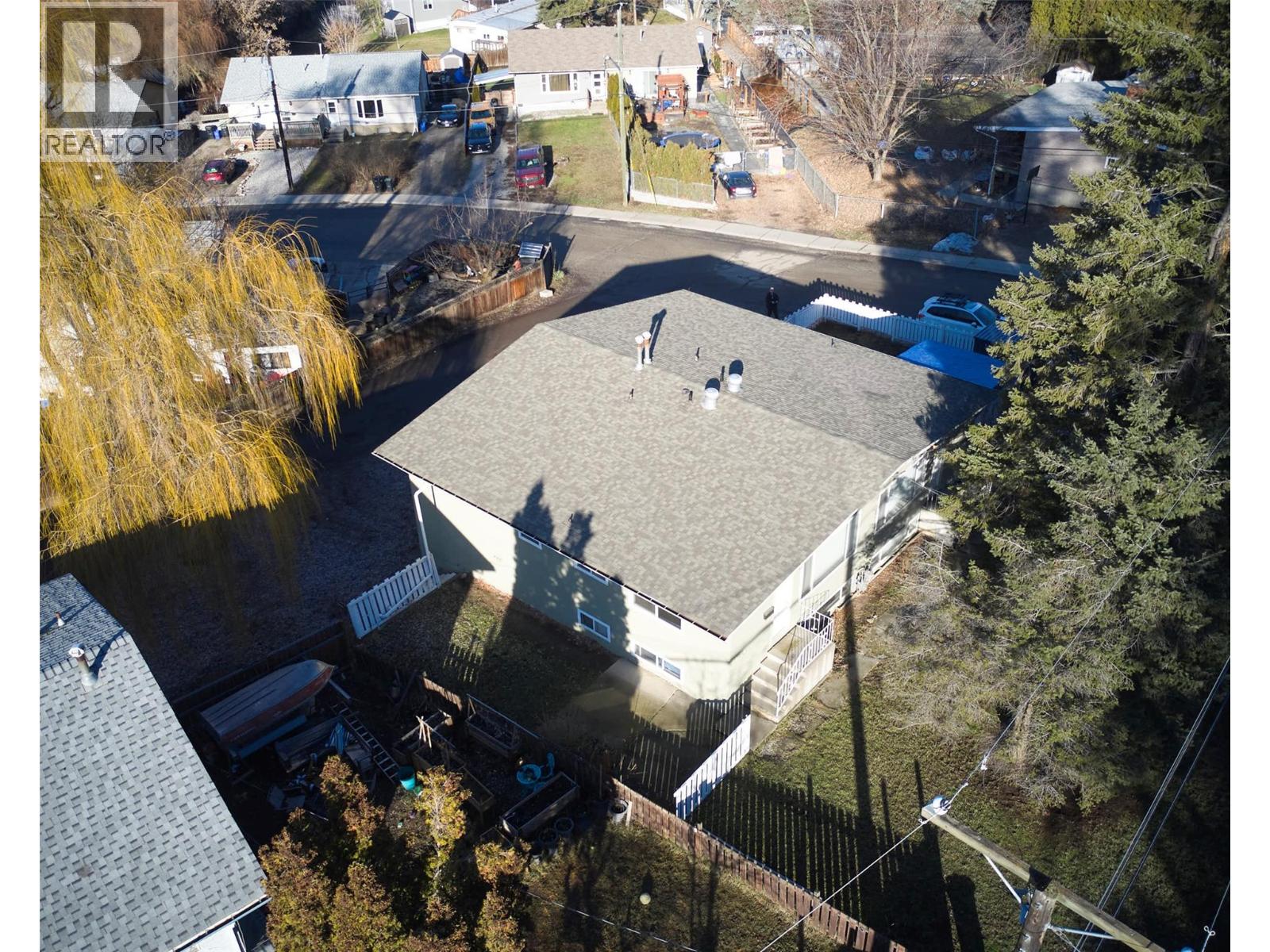 4018 Pleasant Valley Road, Vernon, British Columbia  V1T 4M2 - Photo 37 - 10373713